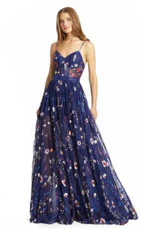 Attractive Sweetheart Stylish Neckline Long Dress