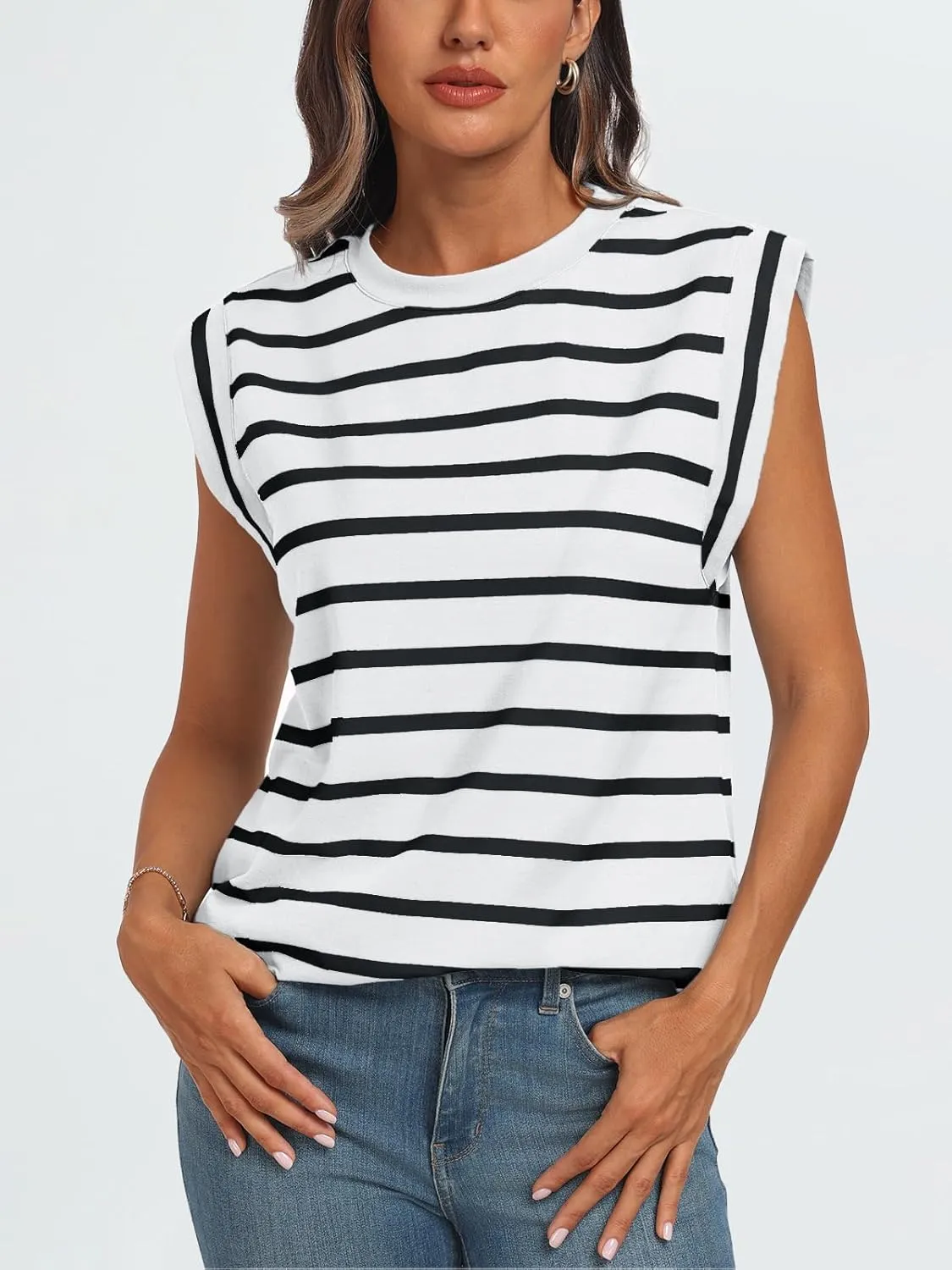 AUTOMET Women's Sleeveless Summer Tank Tops Casual Trendy T Shirts Basic Trendy Cap Sleeve Oversized Tee