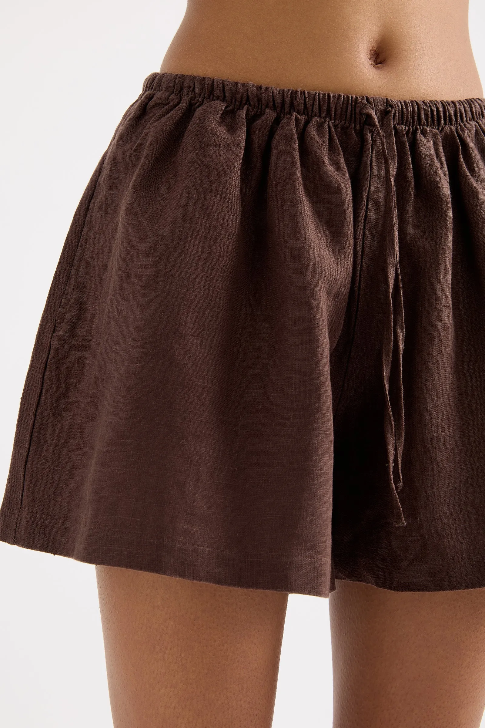 Desi Linen Short - Espresso