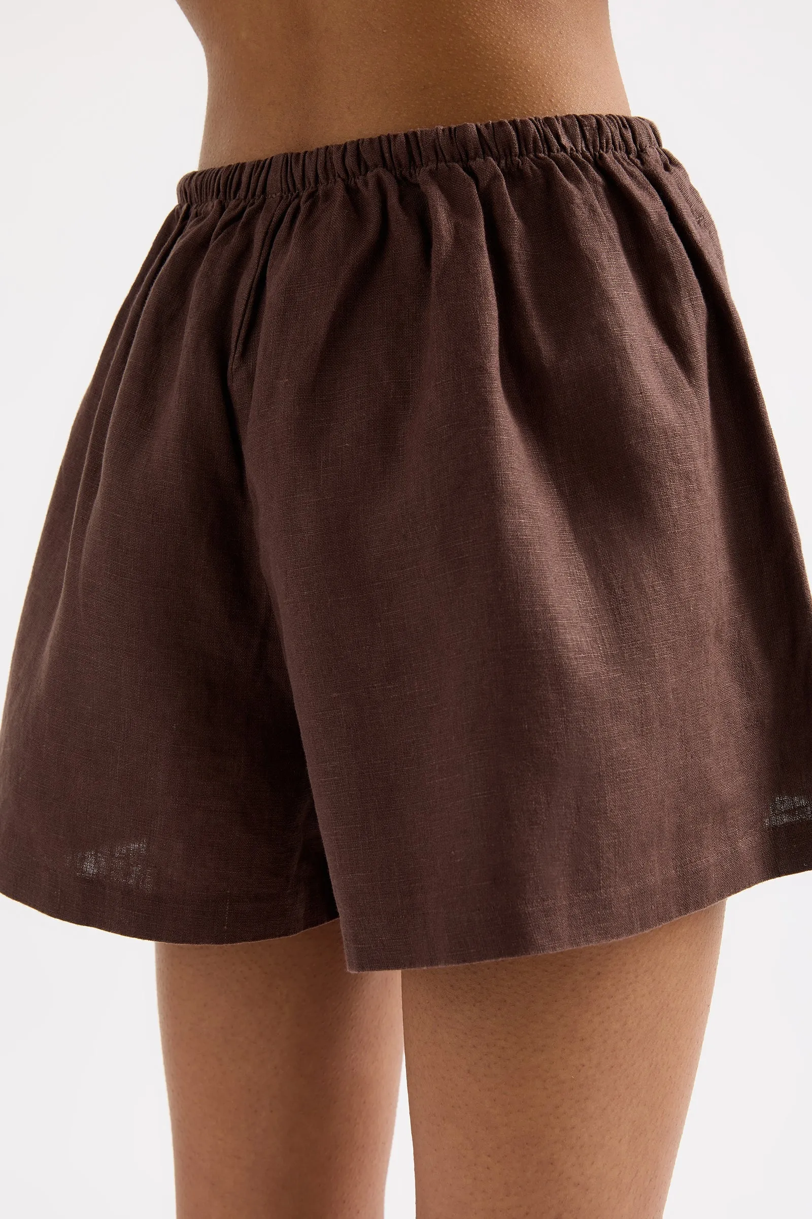 Desi Linen Short - Espresso