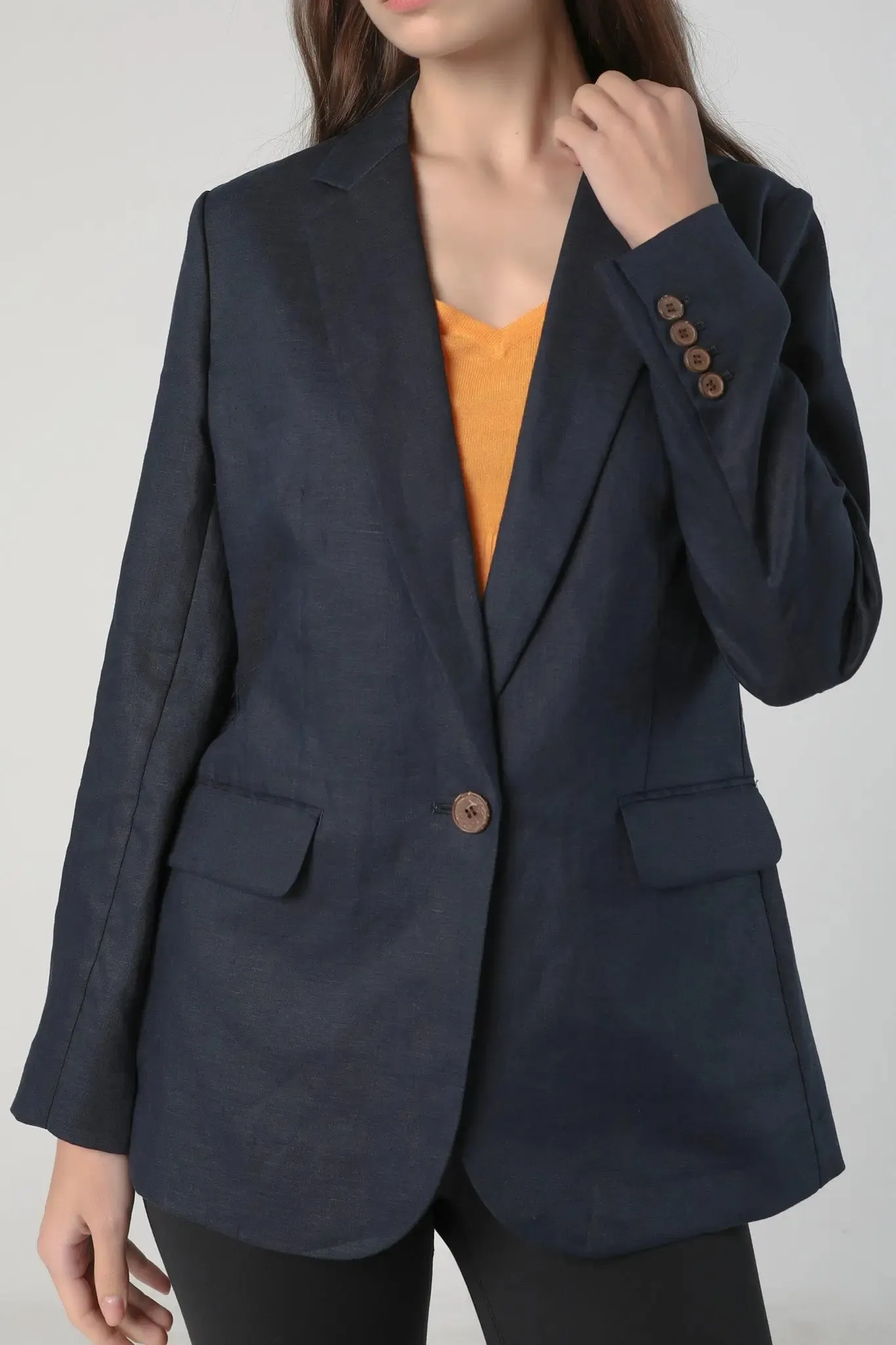 Slim Fit Linen Blazer